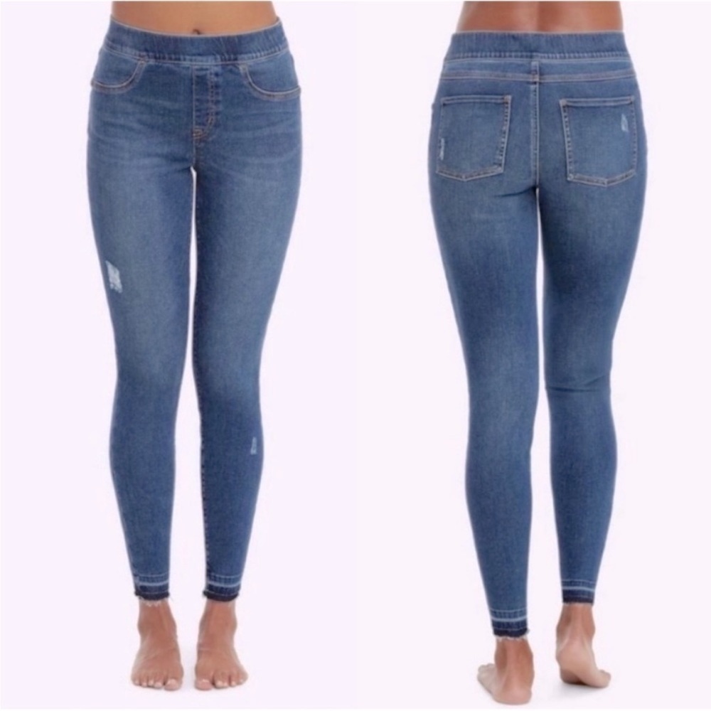 SPANX® Distressed ankle Denim Skinny‎ Jean EUC SIZE MEDIUM
